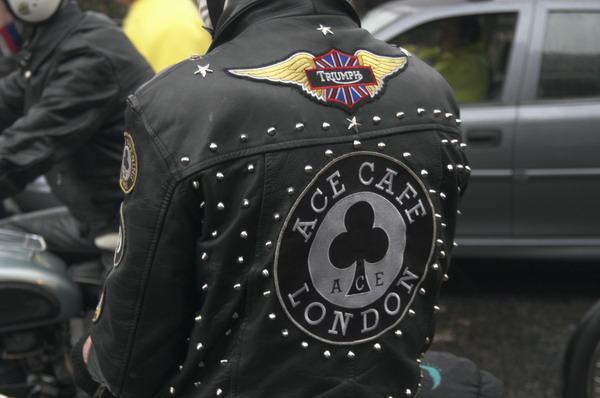 Picture © Peter Marshall, 2004