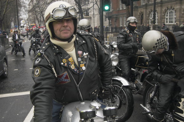 Picture © Peter Marshall, 2004