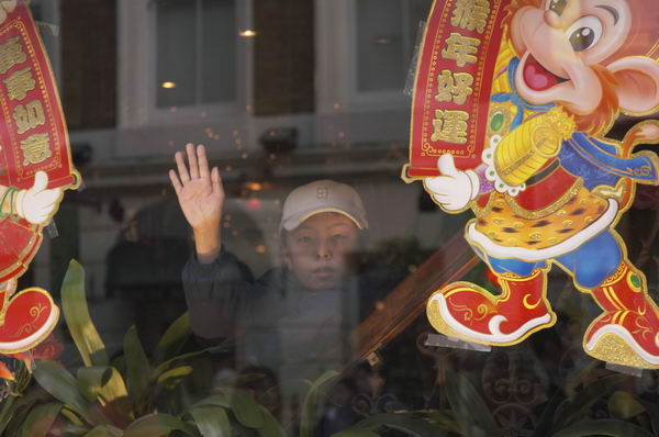 Chinese New Year - photograph © Peter Marshall, 2004