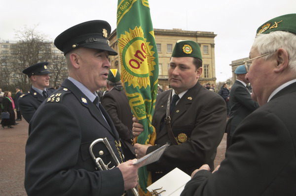 Picture © Peter Marshall, 2004