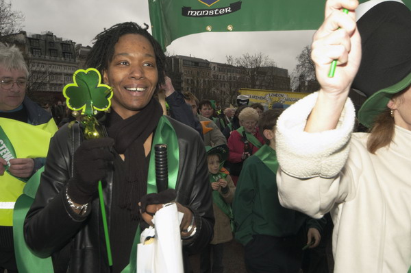 Picture © Peter Marshall, 2004