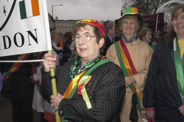 Picture © Peter Marshall, 2004