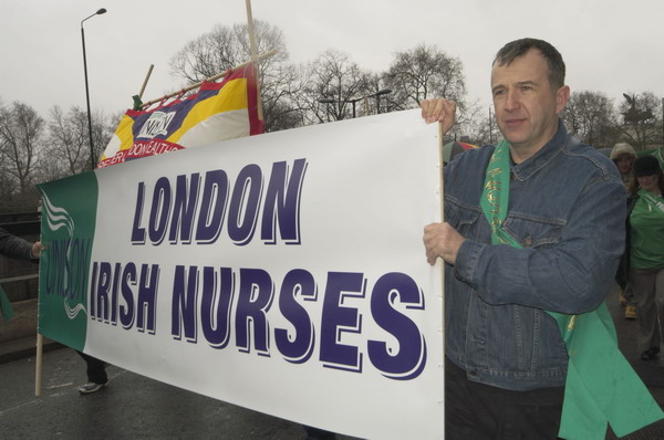 Picture © Peter Marshall, 2004