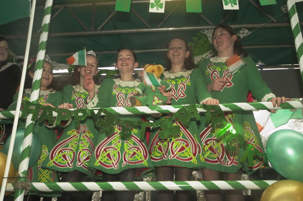 Picture © Peter Marshall, 2004