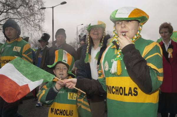 Picture © Peter Marshall, 2004