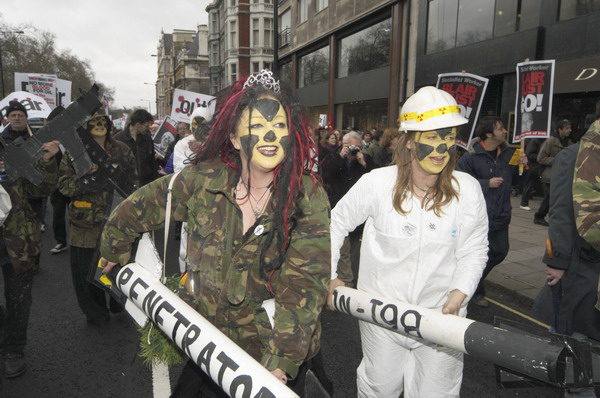 Picture © Peter Marshall, 2004