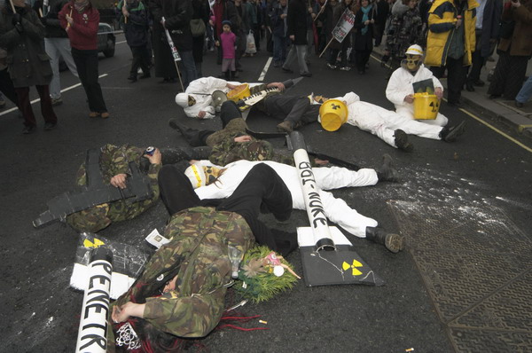 Picture © Peter Marshall, 2004