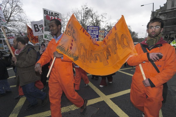 Picture © Peter Marshall, 2004