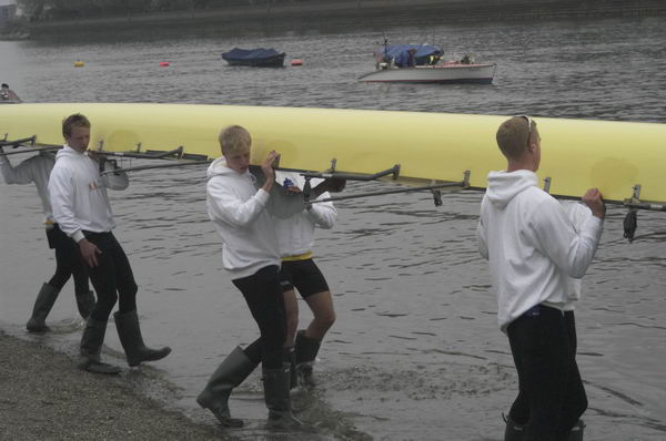 Picture © Peter Marshall, 2004