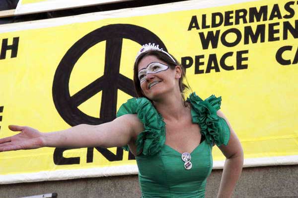 Picture © Peter Marshall, 2004