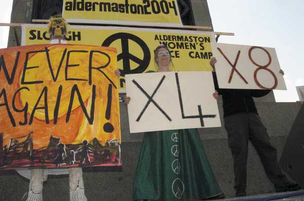 Picture © Peter Marshall, 2004