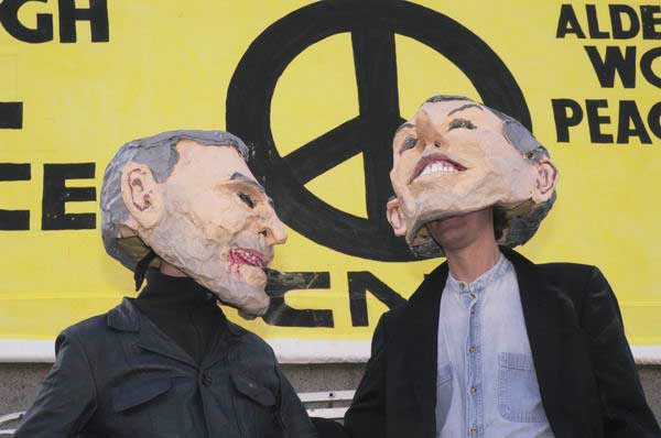 Picture © Peter Marshall, 2004