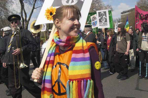 Picture © Peter Marshall, 2004