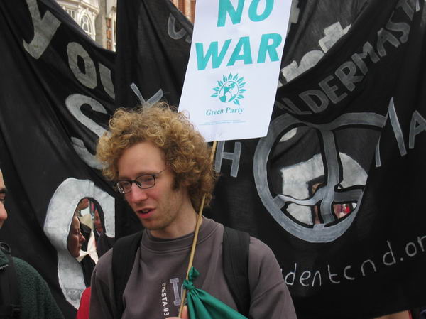 Picture © Peter Marshall, 2004