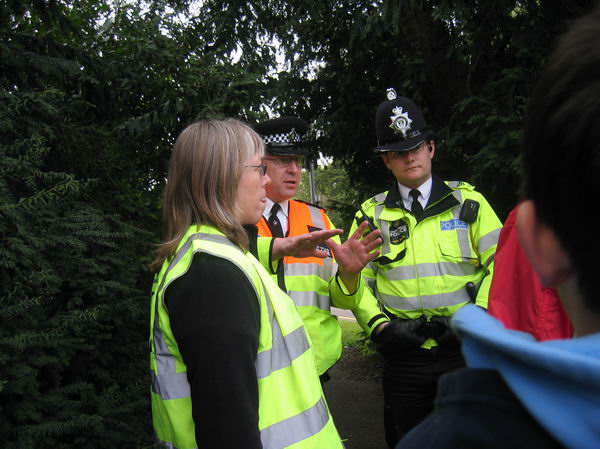 Picture © Peter Marshall, 2004