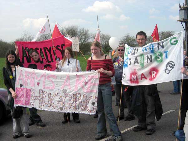 Picture © Peter Marshall, 2004