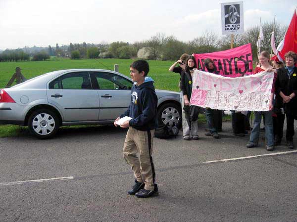 Picture © Peter Marshall, 2004