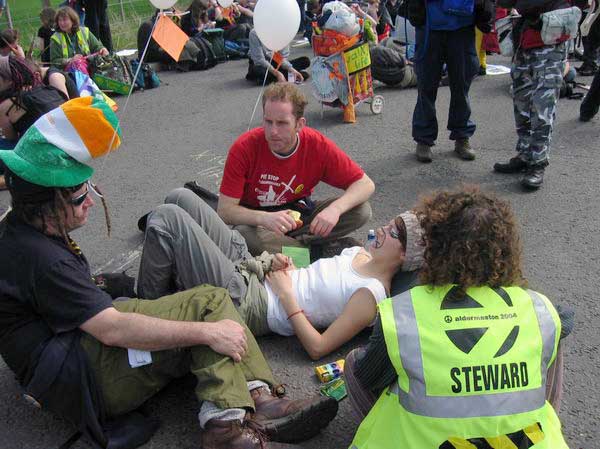 Picture © Peter Marshall, 2004