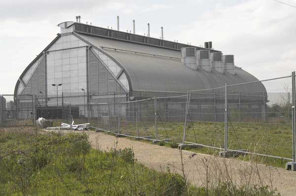 Picture © Peter Marshall, 2004