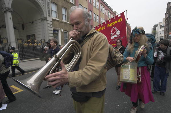 Picture © Peter Marshall, 2004