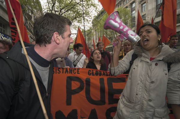 Picture © Peter Marshall, 2004