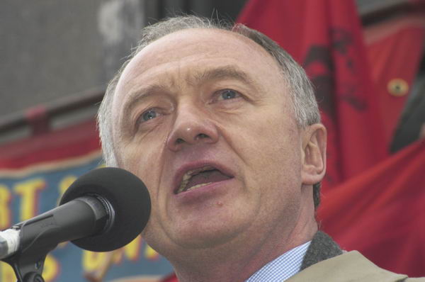 Picture © Peter Marshall, 2004