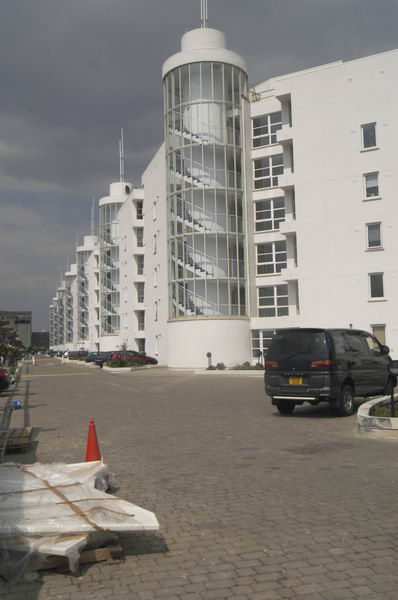 Picture © Peter Marshall, 2004