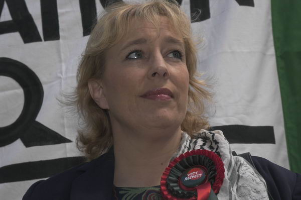 Picture © Peter Marshall, 2004