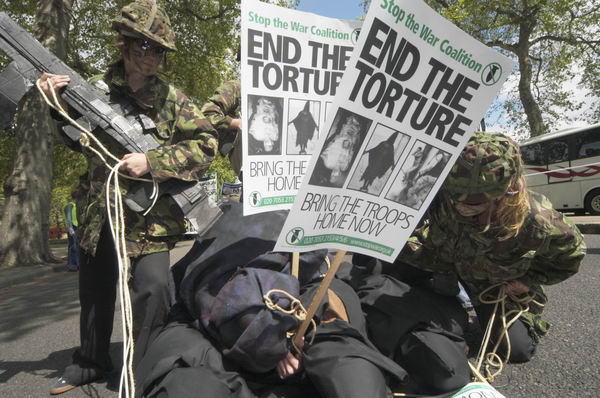 Picture © Peter Marshall, 2004