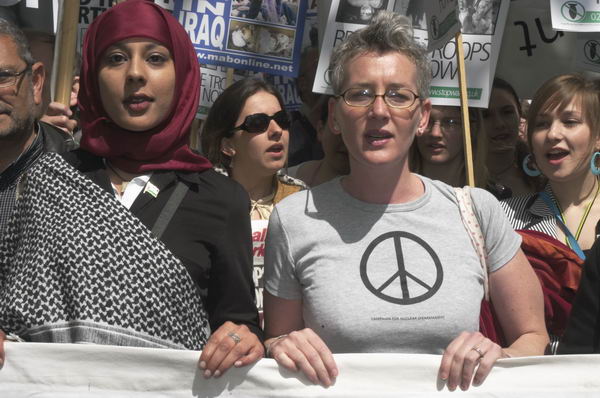 Picture © Peter Marshall, 2004