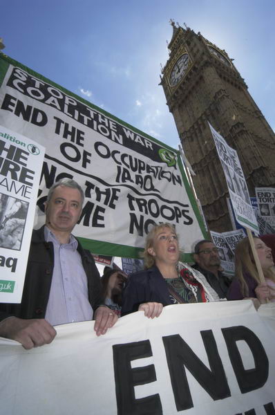 Picture © Peter Marshall, 2004