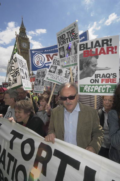 Picture © Peter Marshall, 2004