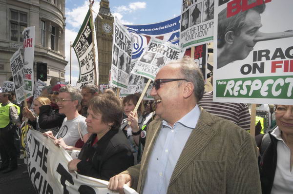 Picture © Peter Marshall, 2004