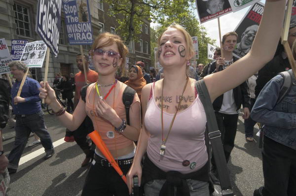 Picture © Peter Marshall, 2004