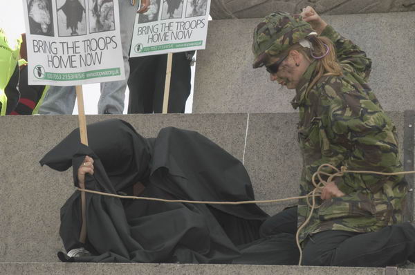 Picture © Peter Marshall, 2004