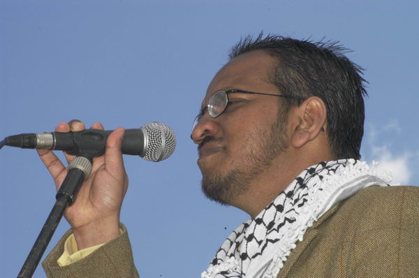 Picture © Peter Marshall, 2004