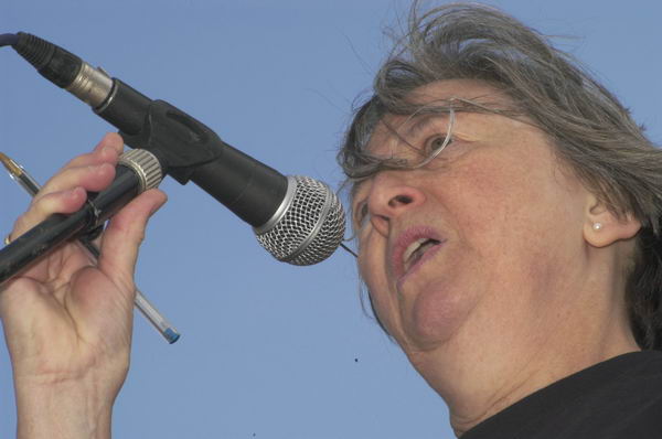 Picture © Peter Marshall, 2004