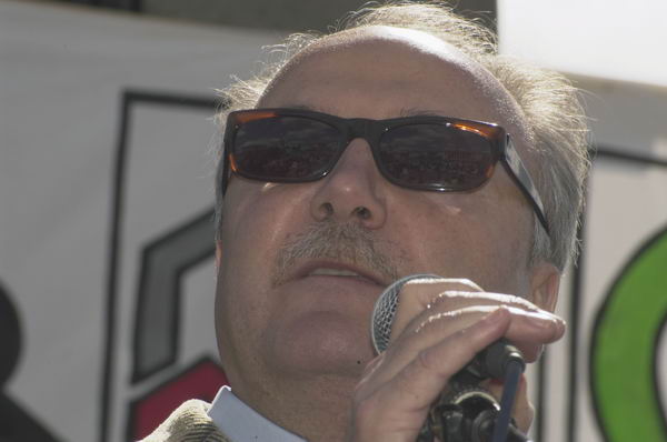 Picture © Peter Marshall, 2004