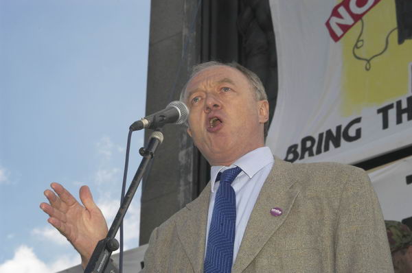 Picture © Peter Marshall, 2004