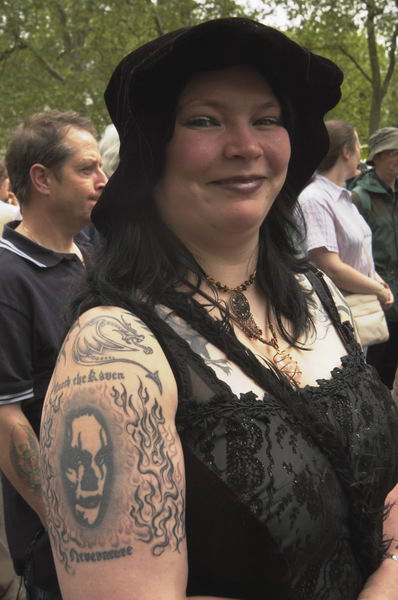 Picture © Peter Marshall, 2004