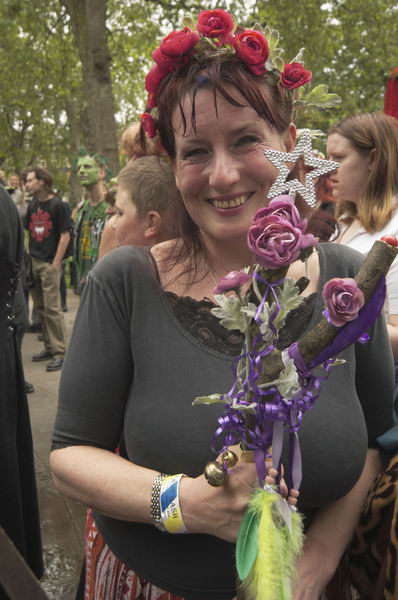 Picture © Peter Marshall, 2004