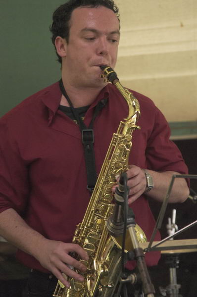 Picture © Peter Marshall, 2004