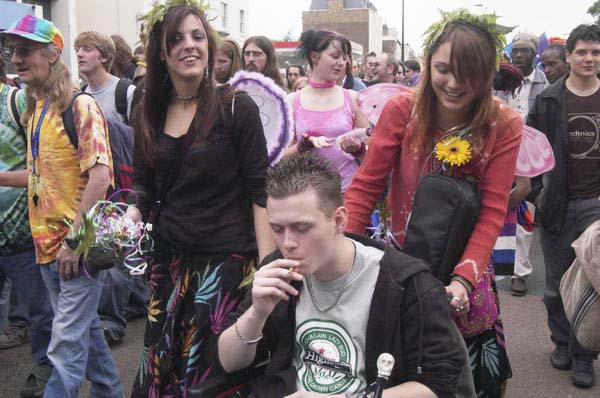 Picture © Peter Marshall, 2004