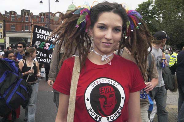 Picture © Peter Marshall, 2004