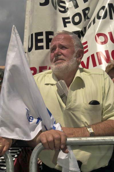 Picture © Peter Marshall, 2004