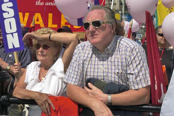 Picture © Peter Marshall, 2004