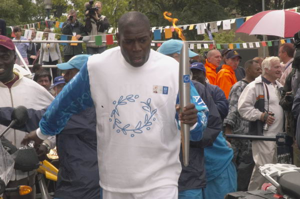 Picture © Peter Marshall, 2004