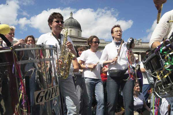 Picture © Peter Marshall, 2004