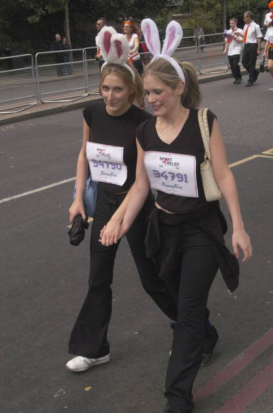 Picture © Peter Marshall, 2004