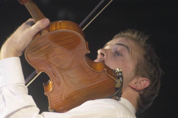 Picture © Peter Marshall, 2004